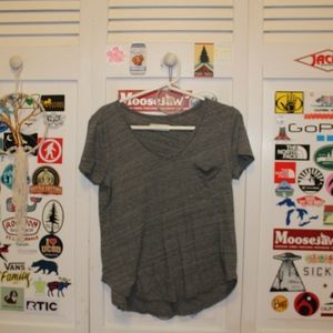 Abercrombie & Fitch V-Neck
